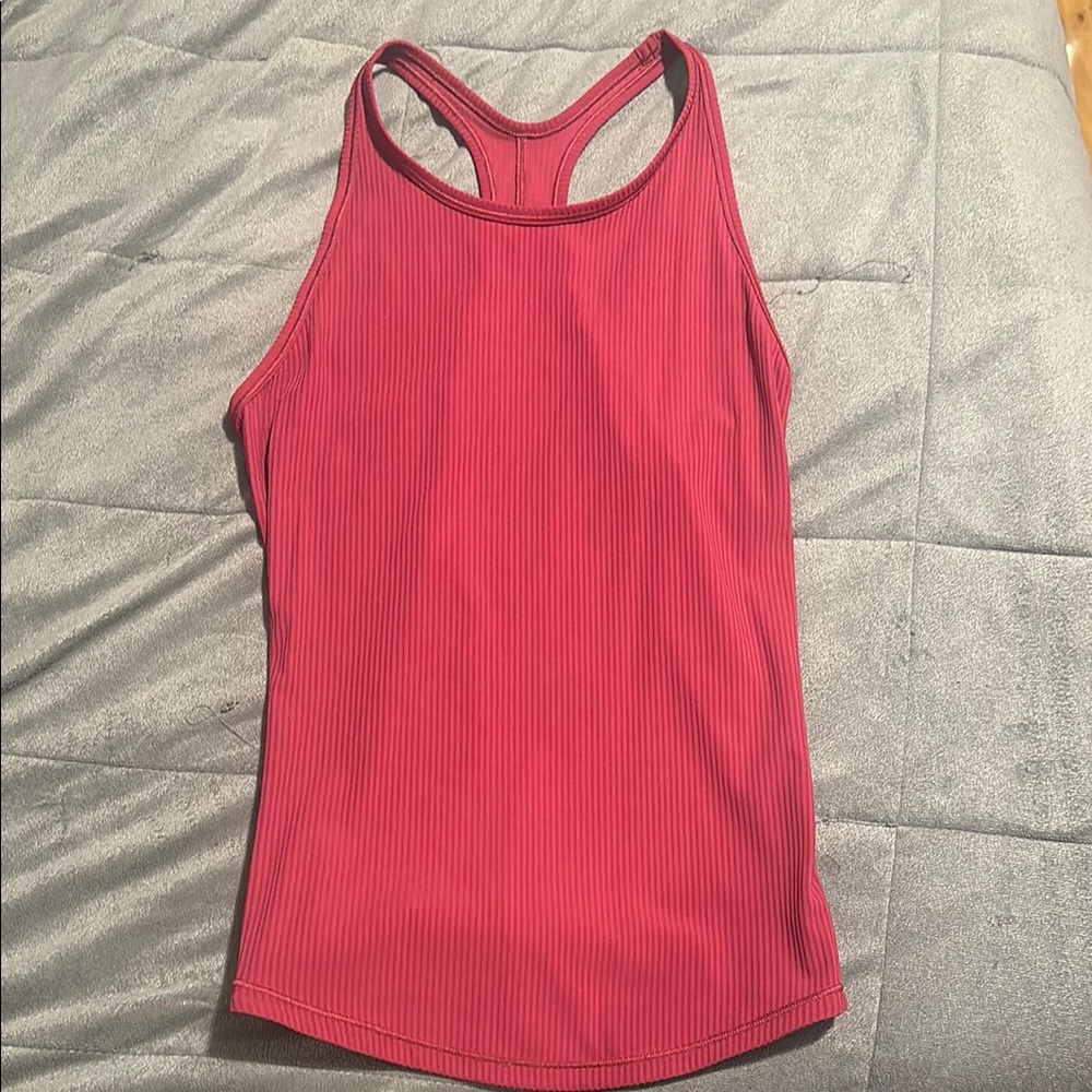 Lululemon base pace tank